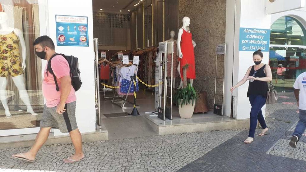 Com início da Onda Vermelha, estabelecimentos são fiscalizados em Ubá — Foto: Prefeitura de Ubá/Divulgação
