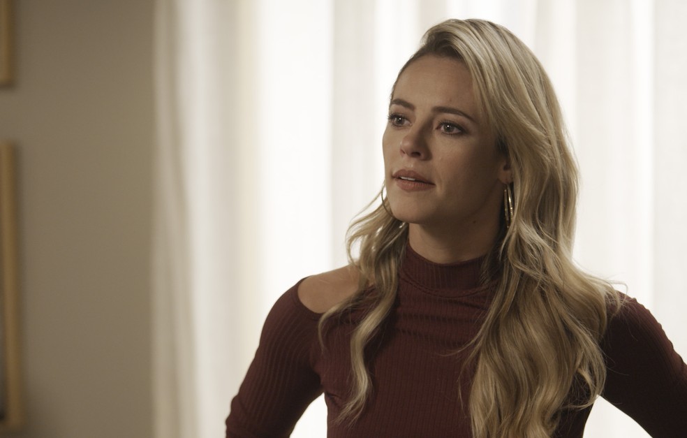 O casal se desentende novamente (Foto: TV Globo)