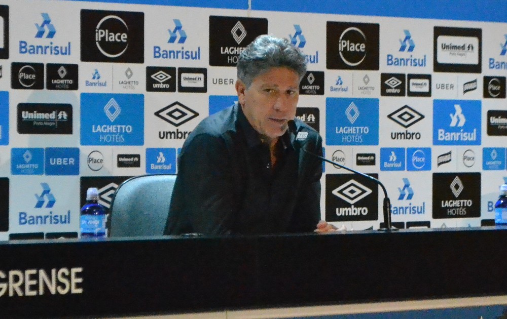 Renato sente falta de malandragem ao Grêmio após ceder empate ao Fla no fim