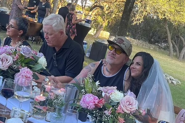 Jesse James marries former porn star Bonnie Rotten (Alaina Hicks) (Photo: Playback/Instagram)
