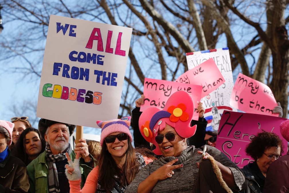 Marcha das Mulheres reúne manifestantes em Nova York (Foto: Kena Betancur / AFP)