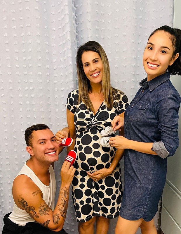 Sônia Nascimento, mãe de Aretuza Lovi, está grávida de gêmeos (Foto: Reprodução/Instagram)