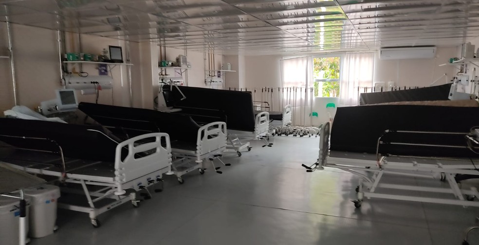 Leitos de UTI estão vazios no Hospital do Juruá  — Foto: Arquivo pessoal 
