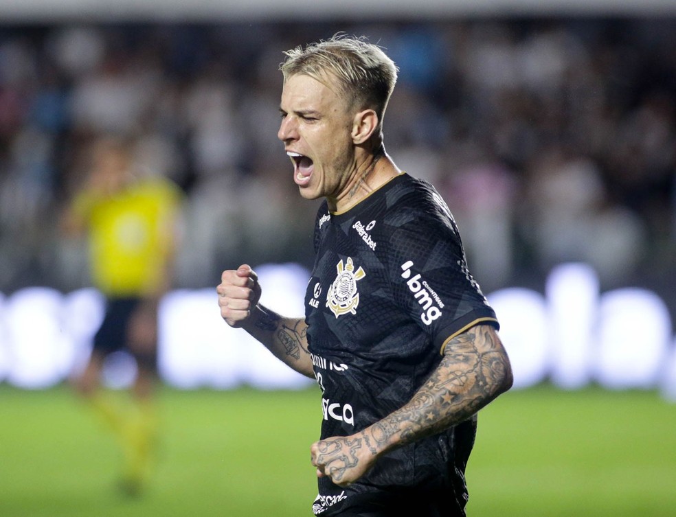 Róger Guedes iguala melhor marca de gols na carreira no Corinthians e diz: 
