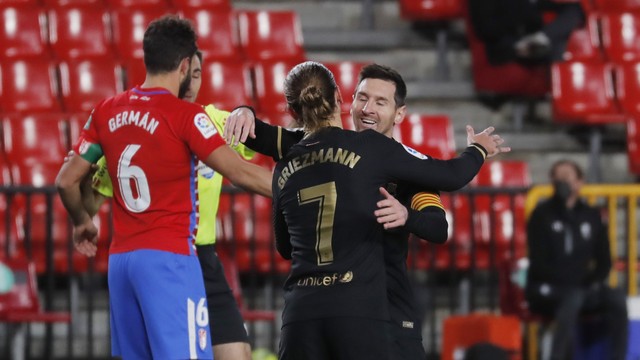 Granada 0 X 4 Barcelona Campeonato Espanhol Rodada 18 Tempo Real Globo Esporte