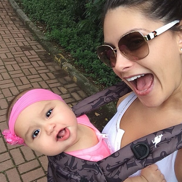 Natália Guimarães e a filha Kiara (Foto: Reprodução/Instagram)