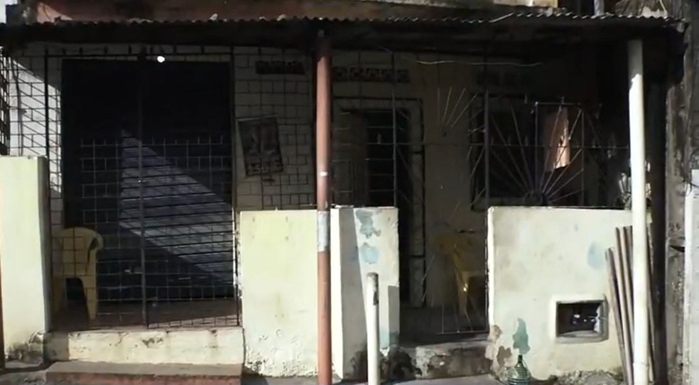 Dono de bar é morto a tiros em tentativa de assalto no São Caetano, em Salvador — Foto: Reprodução/TV Bahia