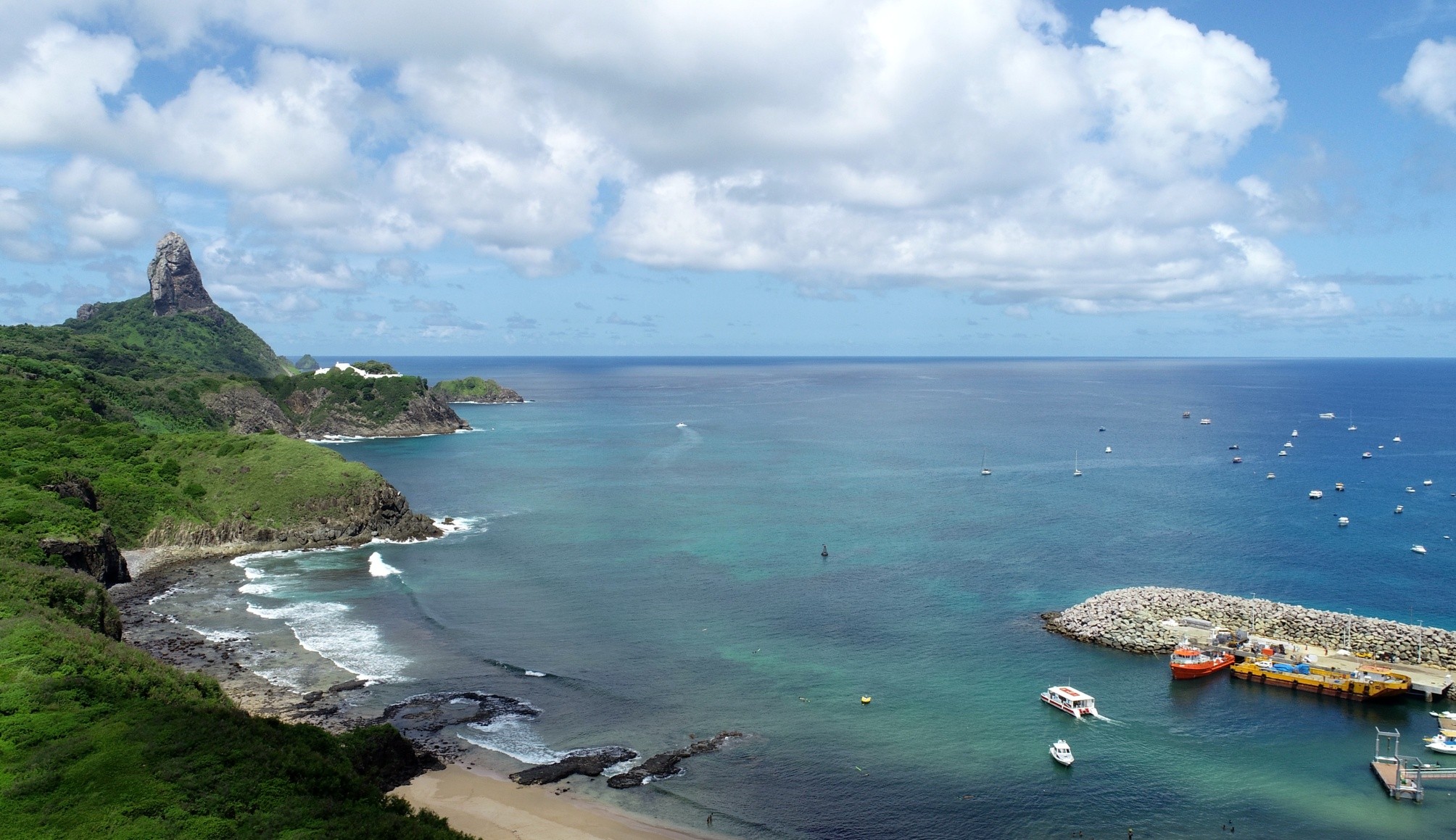 
Empreiteira oferece 12 vagas de trabalho em Fernando de Noronha 