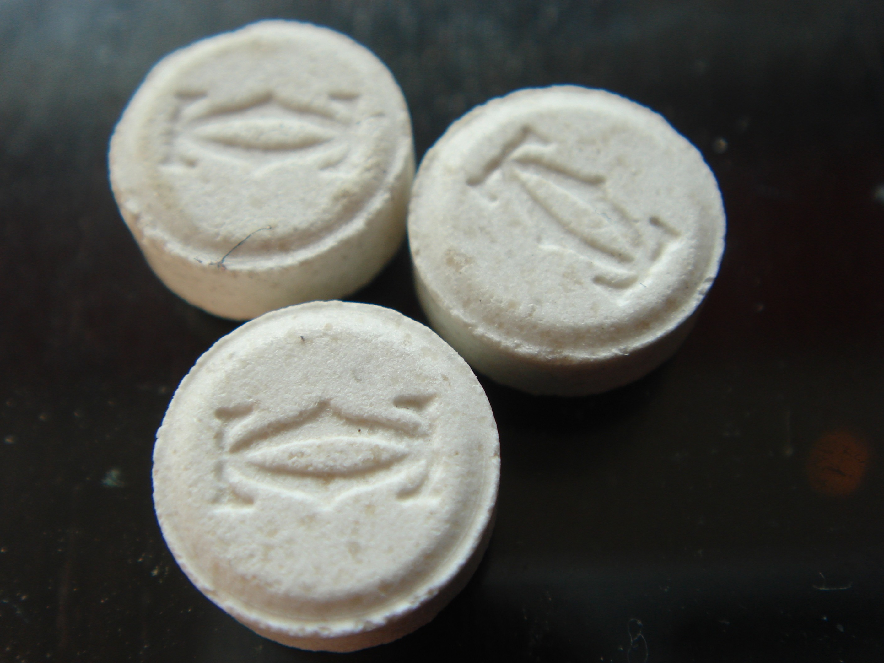 pílulas de ecstasy (Foto: wikimedia commons)