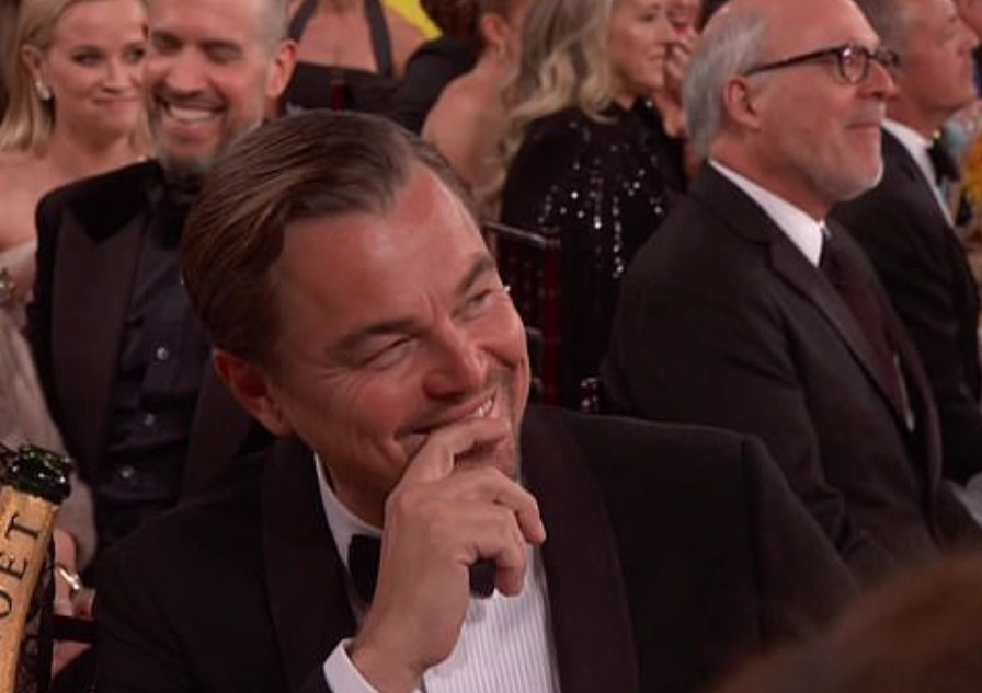 A reação de Leonardo DiCaprio após a piada de Ricky Gervais no Globo de Ouro 2020 (Foto: Reprodução)