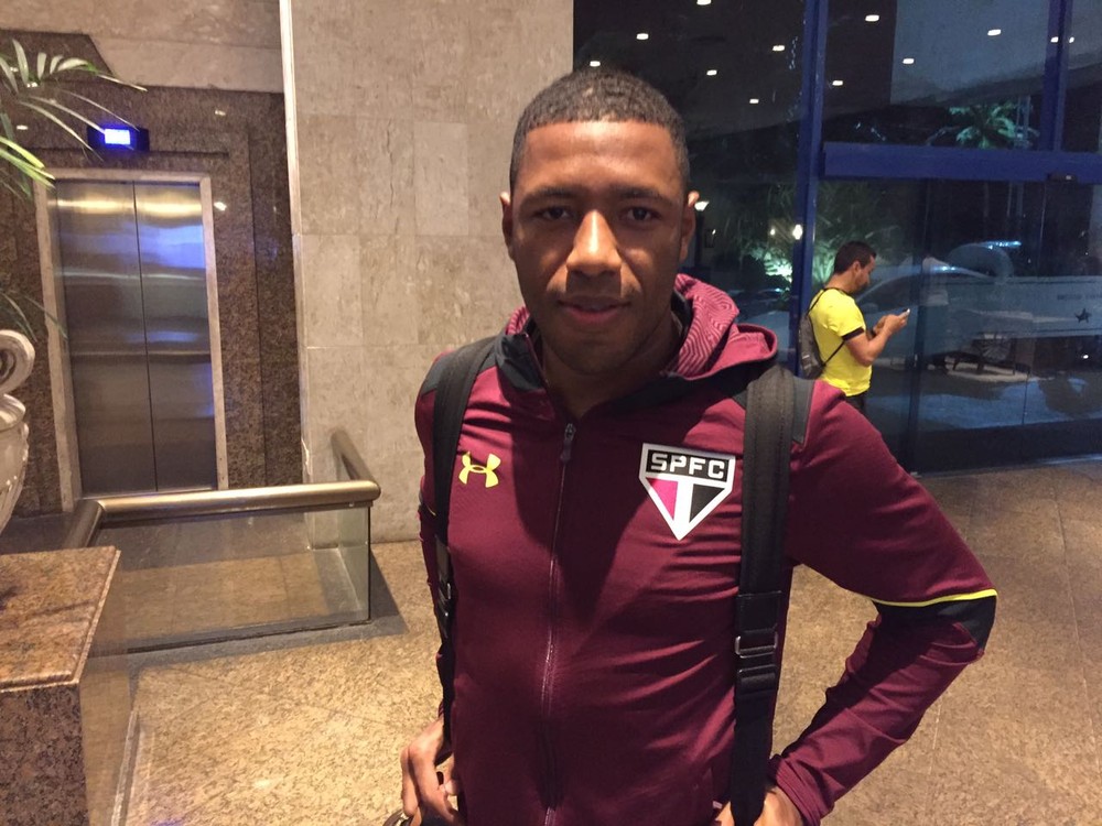 Jucilei quer primeira vitória do visitante Tricolor por confiança e paz