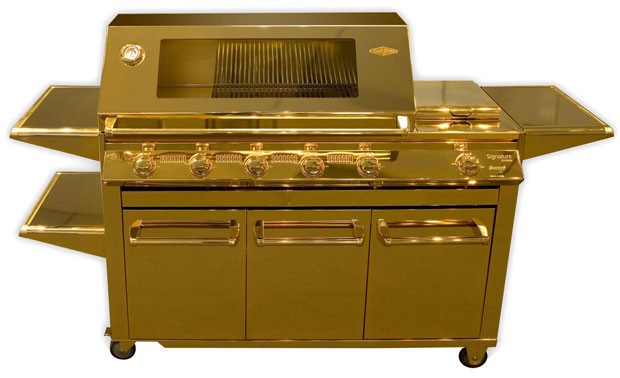 Beefeater, uma churrasqueira de ouro 24 quilates (Foto: Divulgação)
