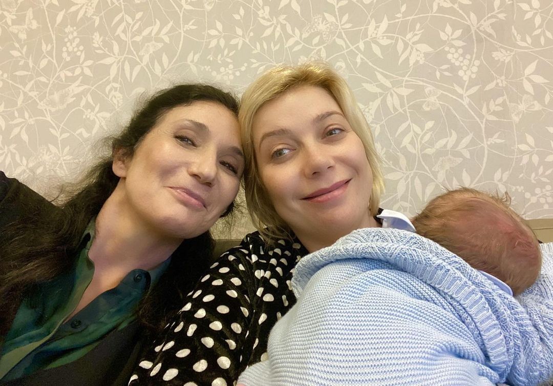 Zizi Possi posa com Luiza e se derrete pela filha (Foto: Reprodução / Instagram)