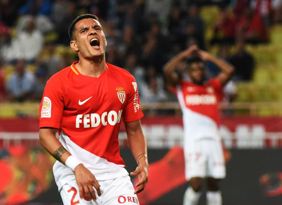 Ronny Lopes estÃ¡ na prÃ©-lista de Portugal (Foto: REUTERS/Jean-Pierre Amet)