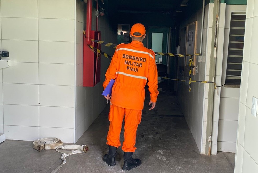 Bombeiros concluem vistoria no Hospital do Dirceu II após incêndio; unidade segue fechada — Foto: Fundação Municipal de Saúde de Teresina