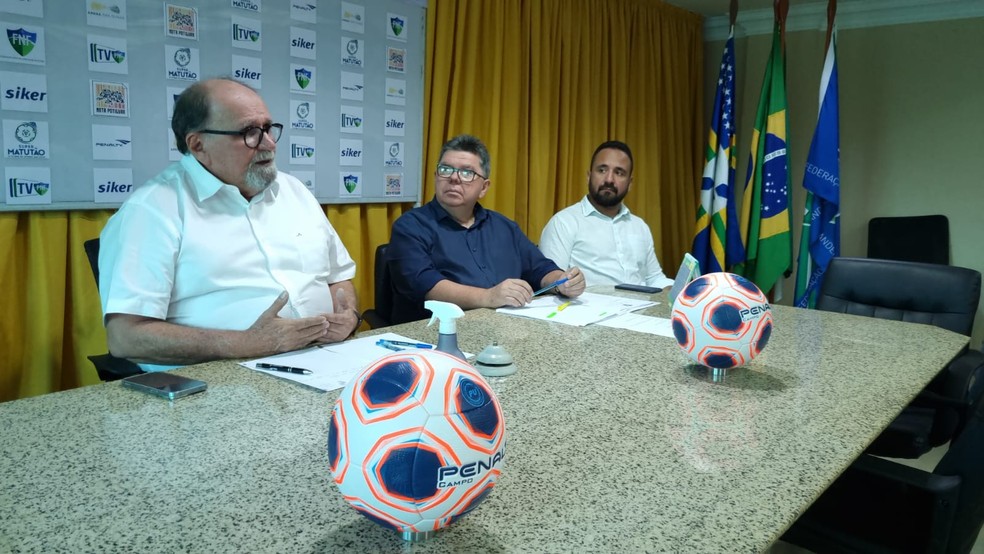José Vanildo comandou primeira reunião técnica na FNF — Foto: Divulgação