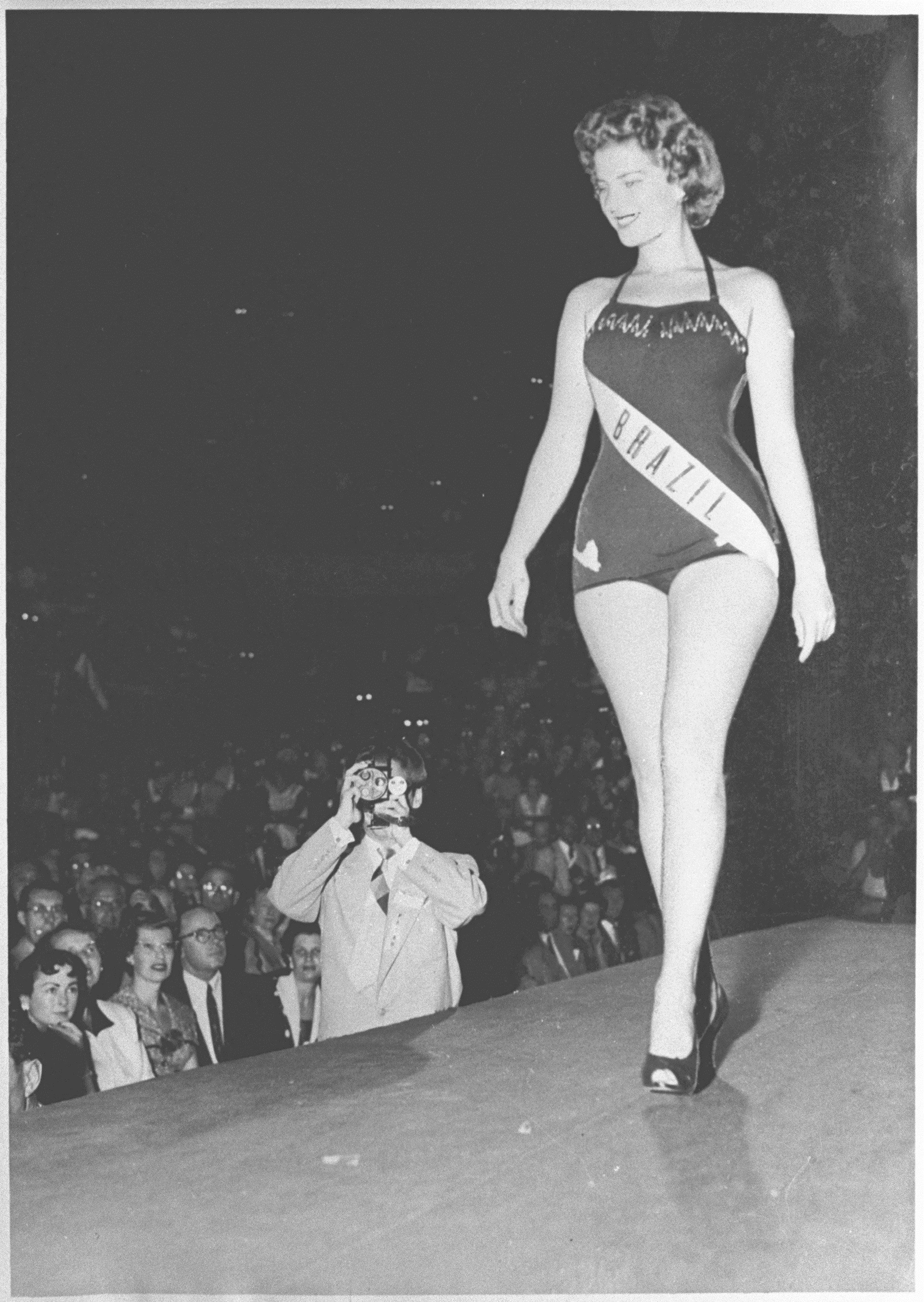 Marta Rocha em 1954