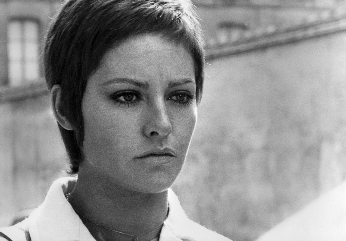 Nathalie Delon, atriz e diretora, morre aos 79 anos | Cinema | G1