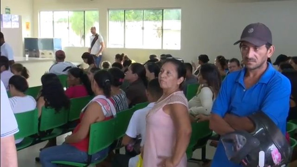 PopulaÃ§Ã£o tem procurado unidades de saÃºde para relatar casos de gripe forte  â Foto: ReproduÃ§Ã£o 