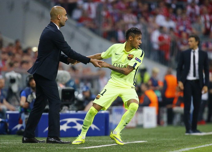 Neymar e Guardiola Bayern x Barcelona (Foto: Reuters)
