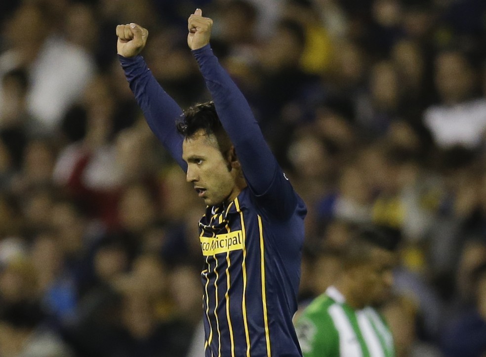 Montoya comemora gol pelo Rosario Central — Foto: AP Photo/Natacha Pisarenko