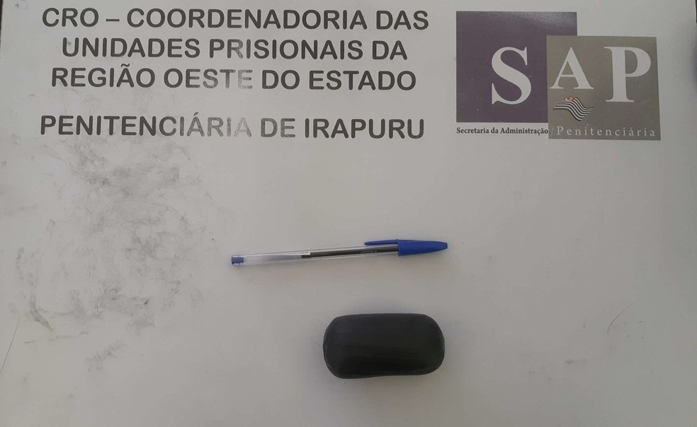 Visitantes foram presas ao tentar entrar com objetos ilegais e entorpecentes em penitenciárias do Oeste Paulista — Foto: Secretaria da Administração Penitenciária