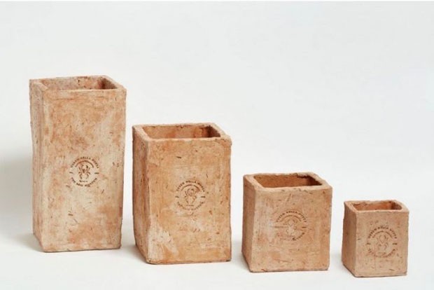 Merdacotta: a série de vasos feitos de... (Foto: Divulgação)