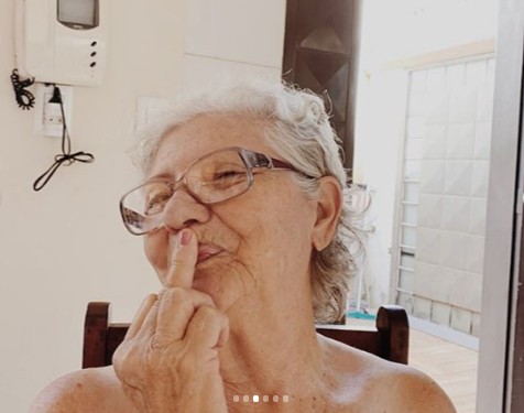A avó Dirce Ferreira (Foto: Izabela Assis)