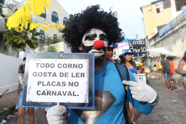 Featured image of post Cantadas Plaquinhas Divertidas Plaquinha De Carnaval Plaquinhas divertidas de carnaval para imprimir