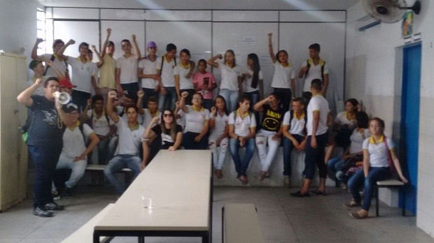Escola Estadual Rotary, em Arapiraca, também foi ocupada pelos estudantes (Foto: Divulgação/Ubes-AL)