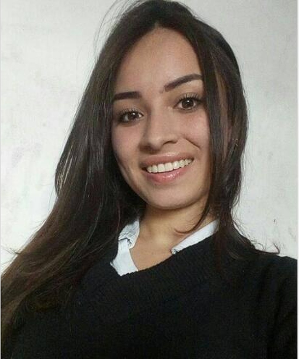 Adolescente de 17 anos Ã© encontrada morta em estrada de Sorocaba â€” Foto: Arquivo Pessoal