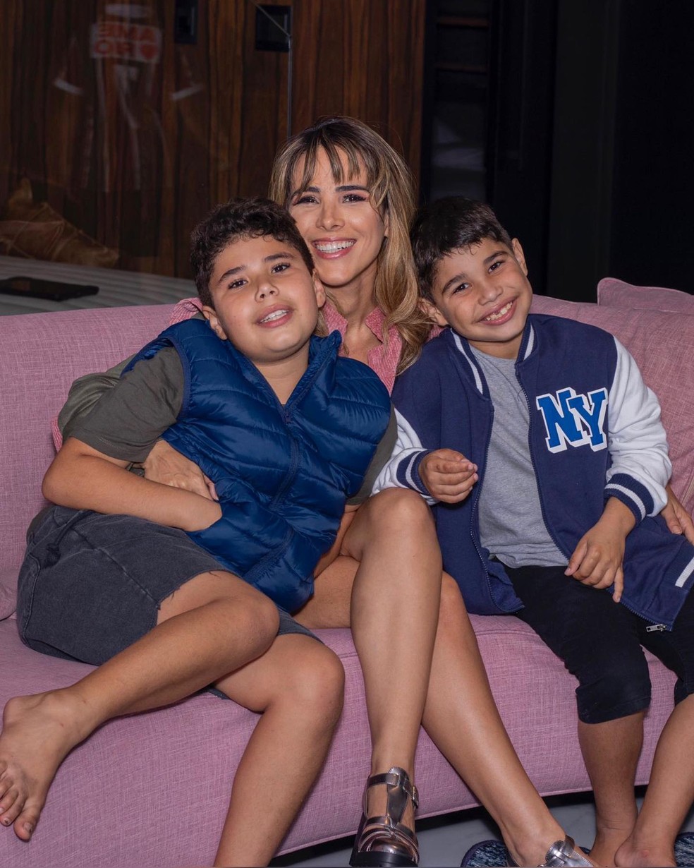 Wanessa Camargo e os filhos &mdash; Foto: reprodu&ccedil;&atilde;o/ instagram 
