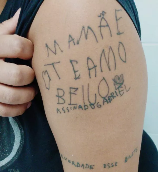 E Verdade Esse Bilete Mae De Garoto Que Pediu Para Faltar A Aula Tatua Frase Que Viralizou Bauru E Marilia G1