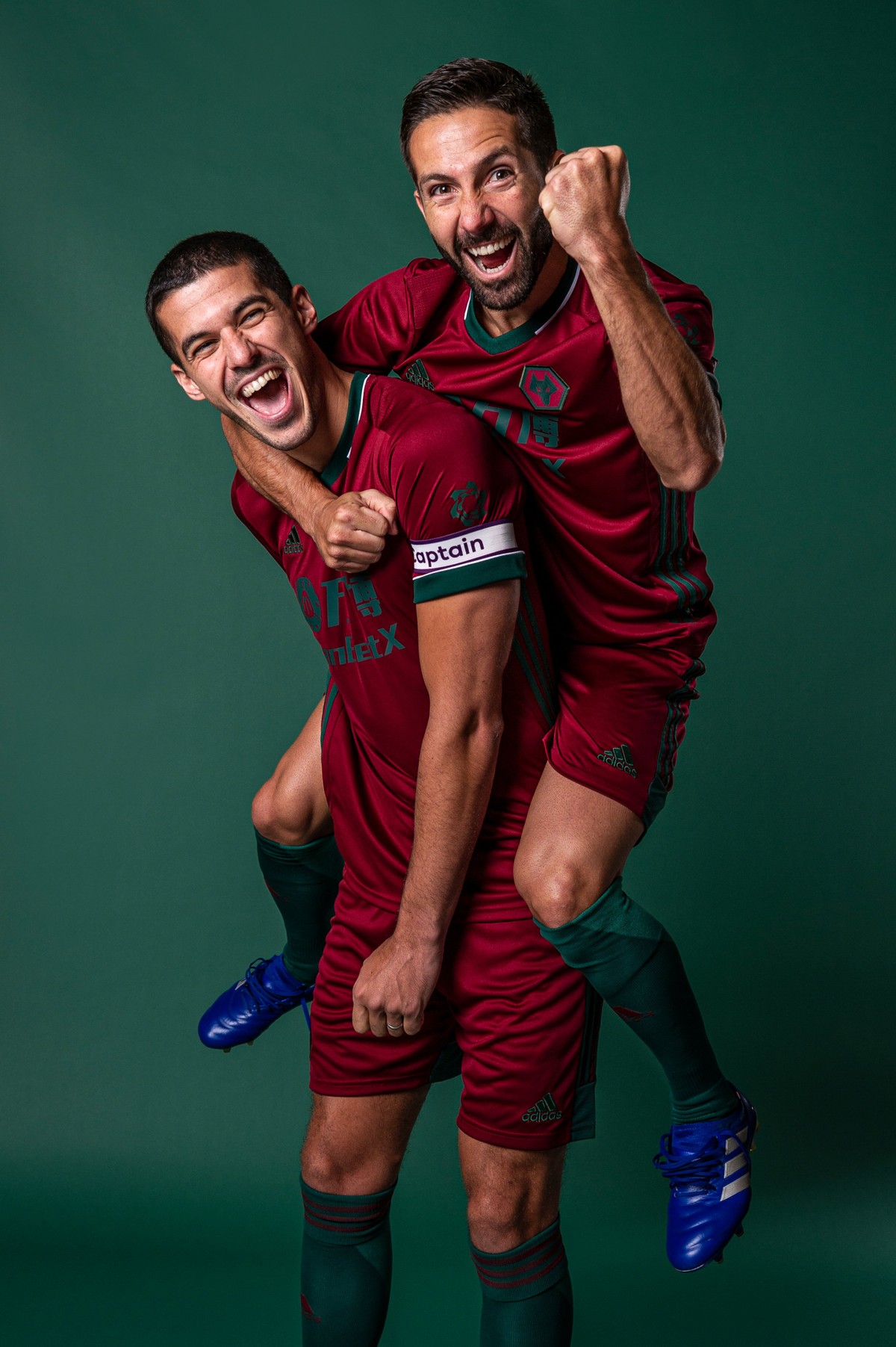 Com Legiao Lusa No Elenco Wolverhampton Lanca Uniforme Nas Cores De Portugal Brasil Mundial Fc Ge