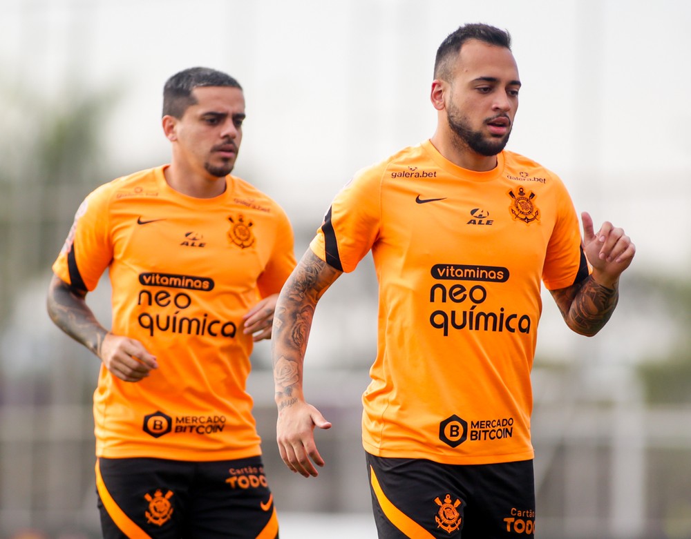 Fagner e Maycon estão perto do retorno e podem reforçar o Corinthians diante do Coritiba; Yuri Alberto aguarda regularização na CBF