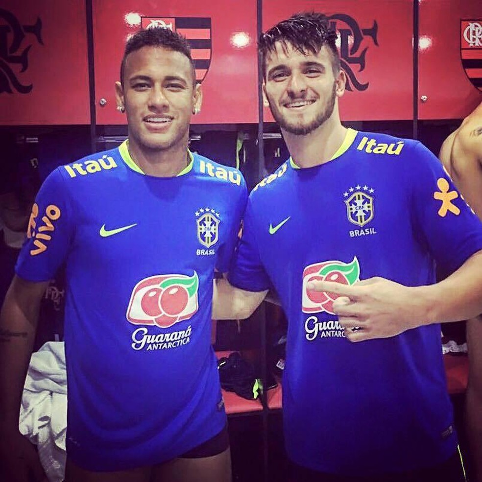 Arthur chegou a treinar com Neymar durante os Jogos Olímpicos de 2016 — Foto: Arquivo Pessoal