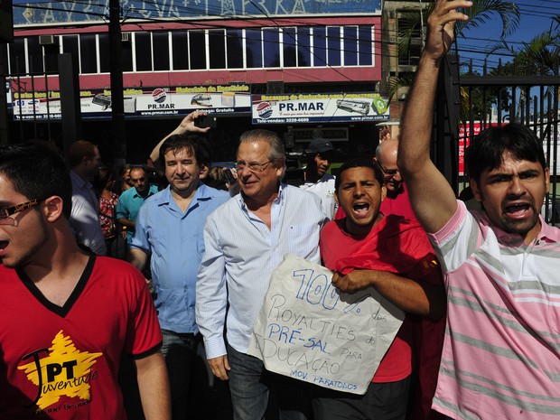 Resultado de imagem para jose dirceu militantes pt