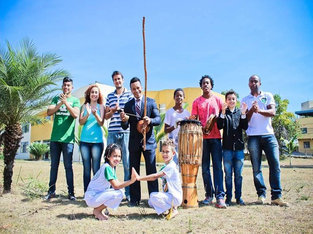 Grupo de capoeira faz apresnetação em Divinópolis (Foto: Assessoria/Divulgação)