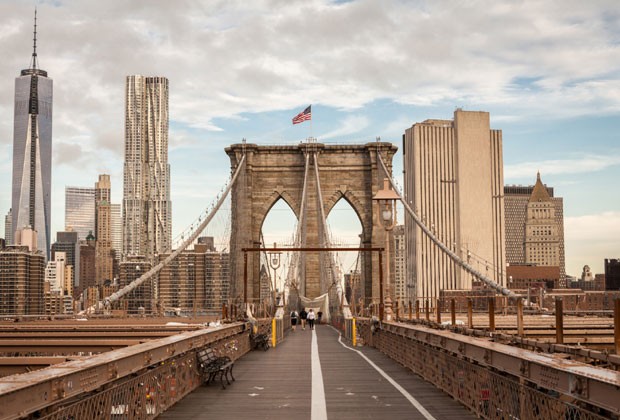 Não deixe de ir à Brooklyn Bridge, a vista de lá é incrível!  (Foto: Thinkstock)