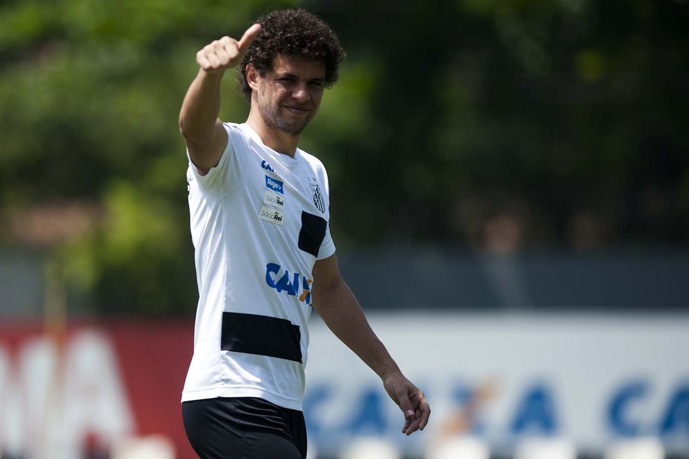 Victor Ferraz, do Santos, foi indicado por Dorival ao São Paulo (Foto: Ivan Storti/Santos FC)