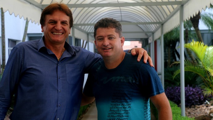 Encontro de gerações: campeões de 83 e 95 aconselham Grêmio de Roger