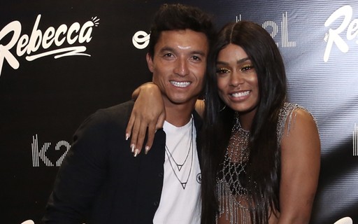 Mc Rebecca Assume Namoro Com Surfista Flavio Nakagima Quem Quem News