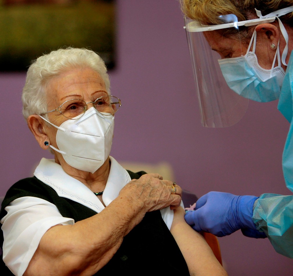 União Europeia começa campanha para vacinar seus 450 milhões de moradores |  Vacina | G1