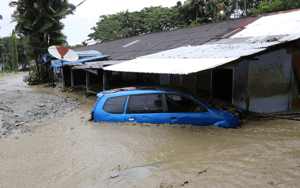 Outra Ã¡rea inundada em Sentani, na IndonÃ©sia â Foto: BADAN NASIONAL PENANGGULANGAN BENCANA (BNBP) / via AFP Photo
