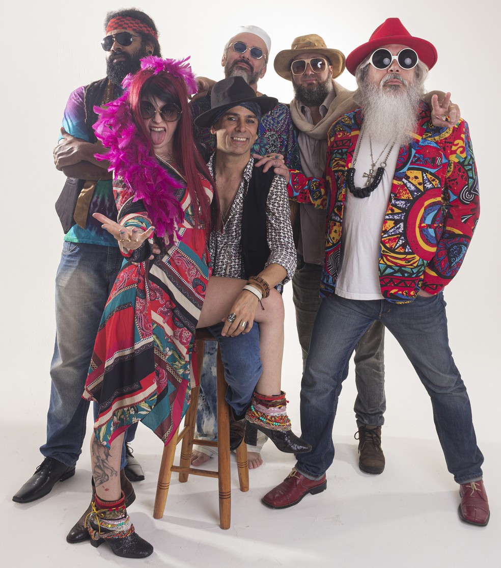 Banda Velhas Virgens anima 15ª edição da 'Passeata do Rock' em Itapetininga Itapetininga e
