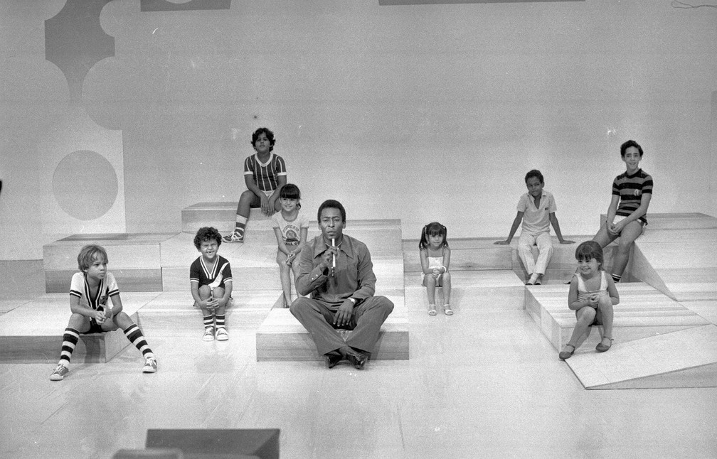 Pelé durante gravações do programa 'Os Trapalhões' — Foto: Acervo Grupo Globo