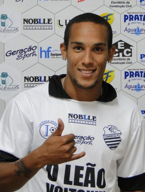 Macena atacante Comercial (Foto: Divulgação / Comercial FC)