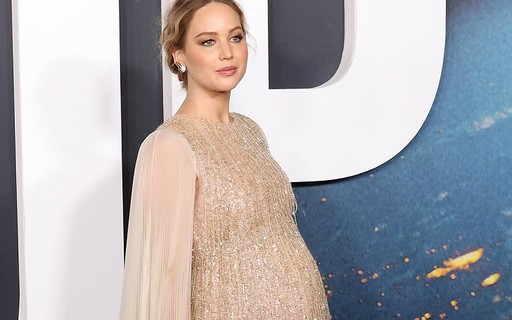 Jennifer Lawrence dá à luz primeiro filho, diz site