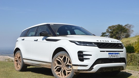 Teste: Novo Range Rover Evoque toma banho de lama, mas com classe