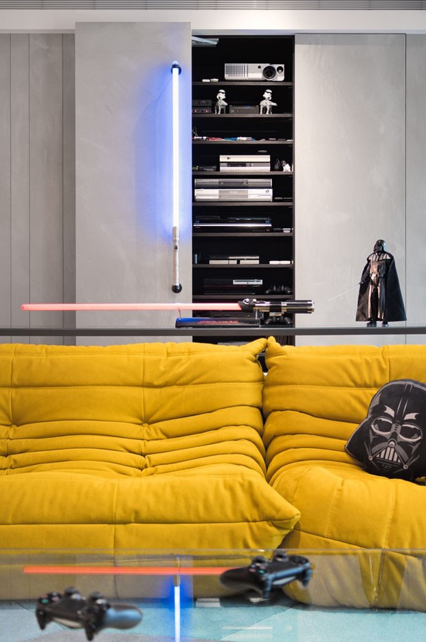 Star Wars inspira decoração minimalista de apartamento (Foto:  HighliteImages/Reprodução)